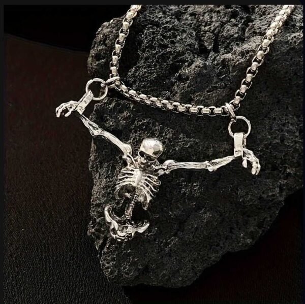 New Skull Necklace